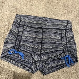 Lululemon shorts 8